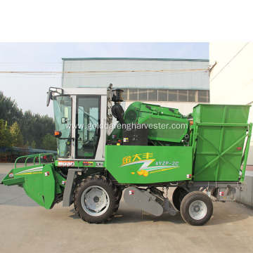 self propelled corn crop harvesting machine chopper